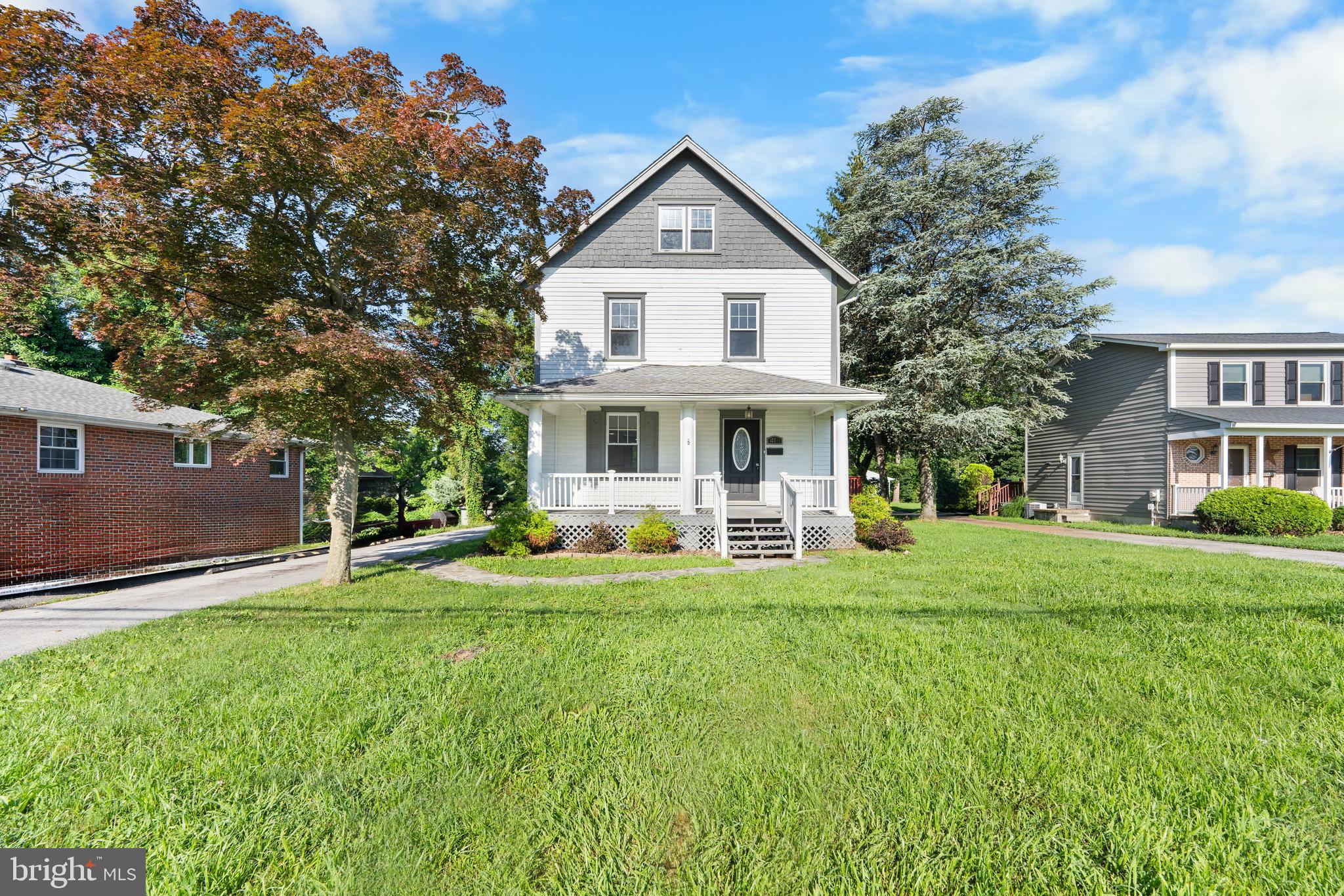 419 Fairview Road Woodlyn, PA 19094 - Photo 1 of 34 Gallery Image 1