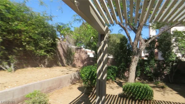 $2,100 | 5608 Crimson Ridge Drive, Las Vegas, NV 89130