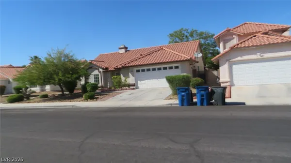 $2,100 | 5608 Crimson Ridge Drive, Las Vegas, NV 89130