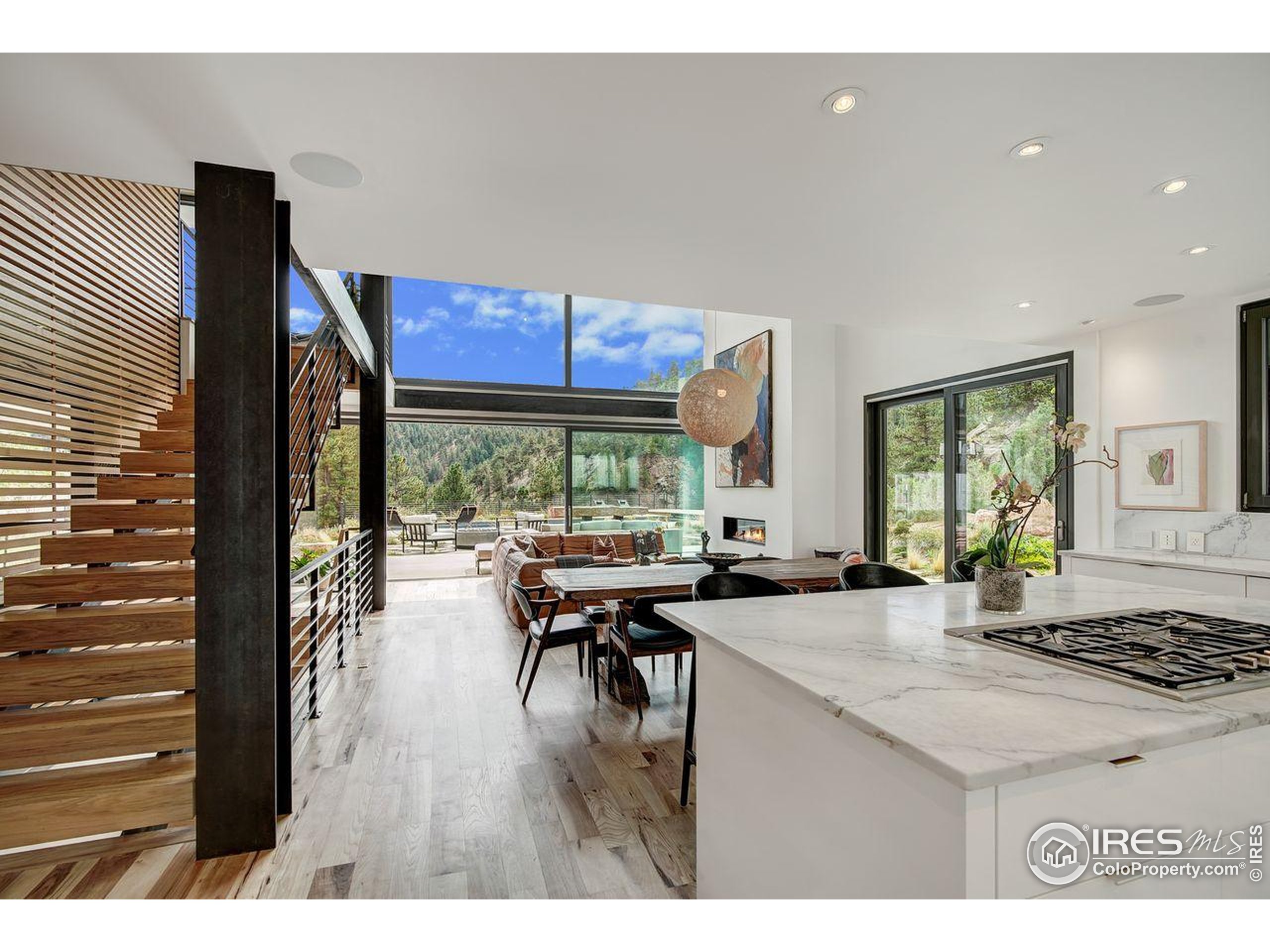 228 Lion Point Boulder, CO 80302 - Photo 14 of 50