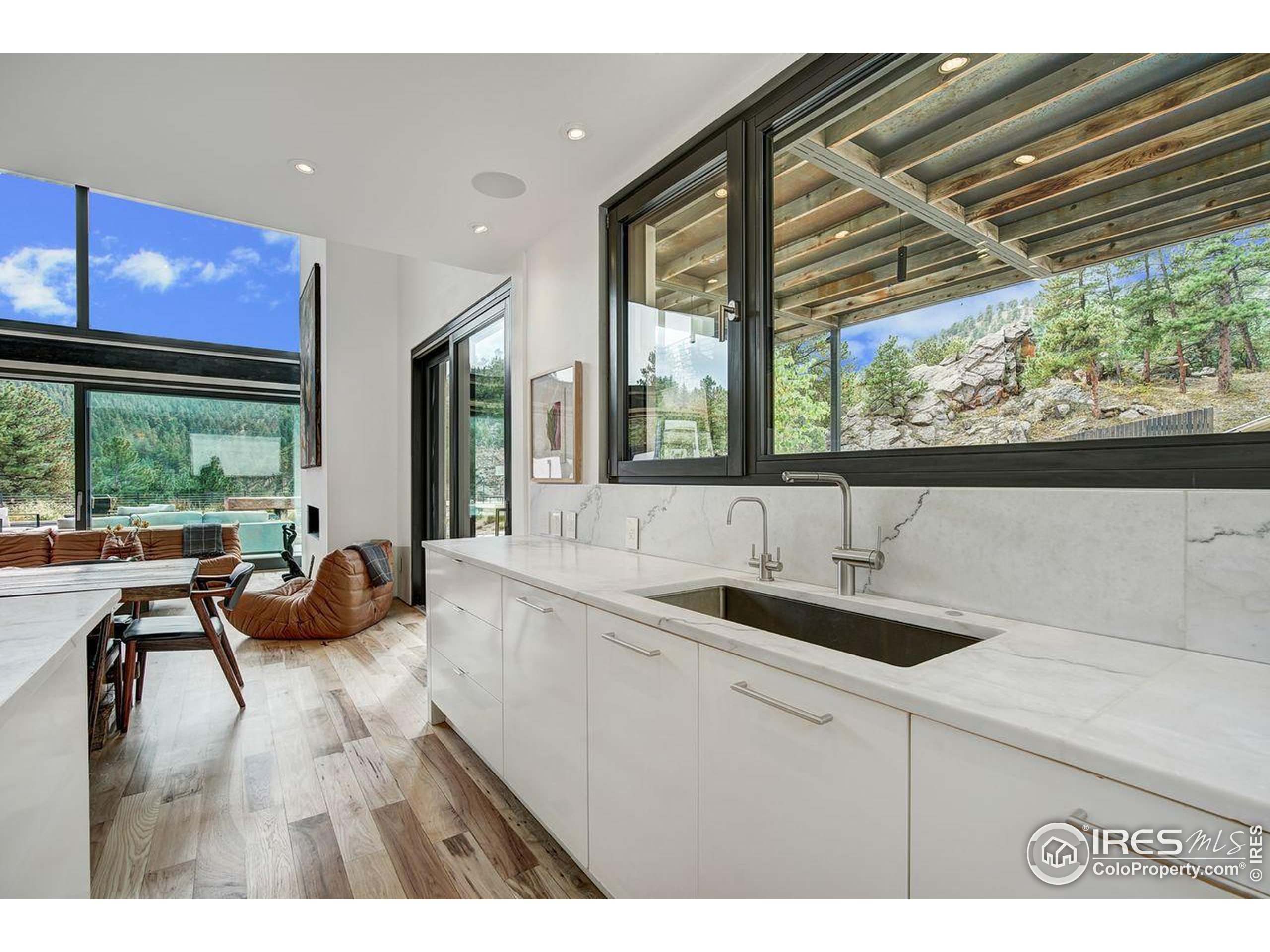 228 Lion Point Boulder, CO 80302 - Photo 16 of 50