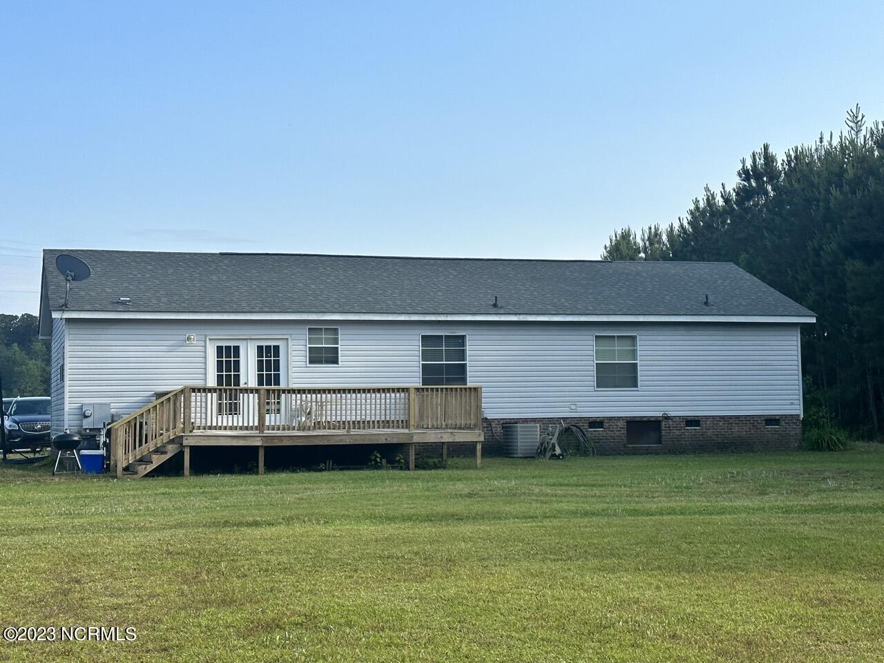 6526 Newlands Road Columbia, NC 27925 - Photo 5 of 18 IMG_9185 Large