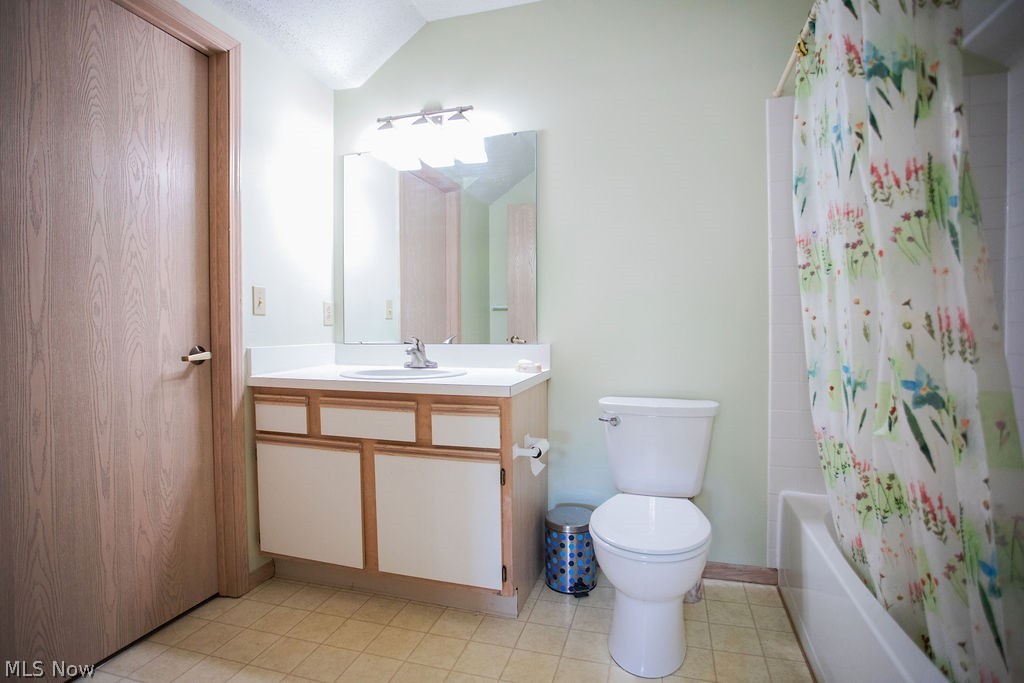 695 East Western Reserve Road Youngstown, OH 44514 - Photo 25 of 28