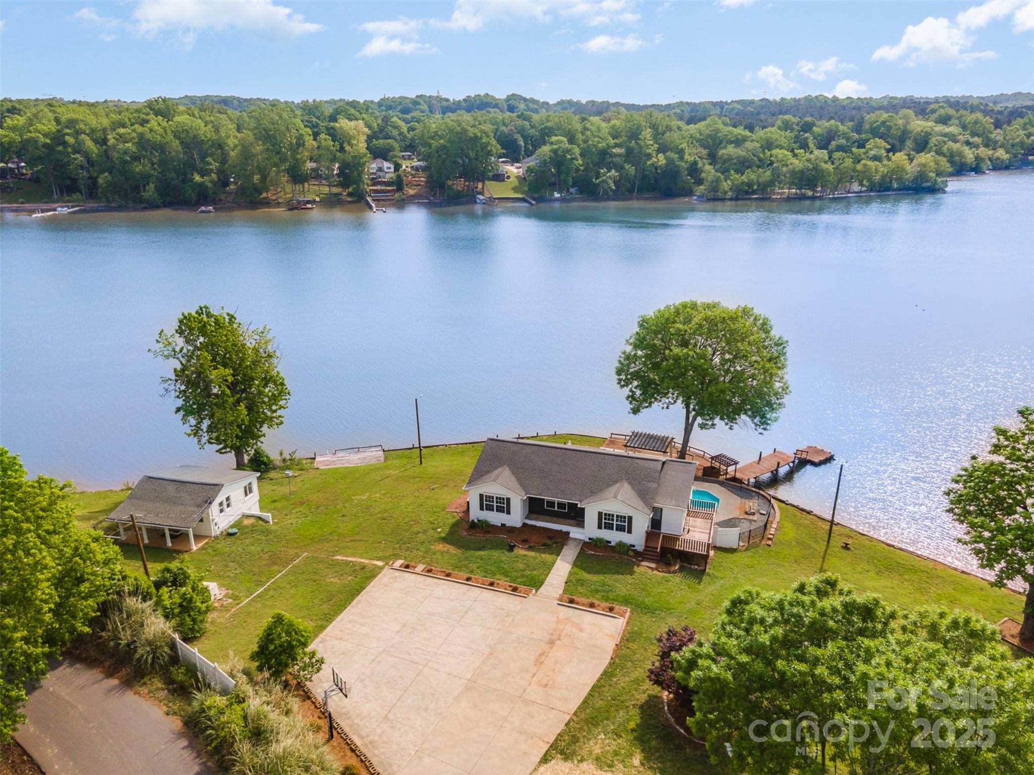 235 River Loop Road Belmont, NC 28012 - Photo 5 of 37