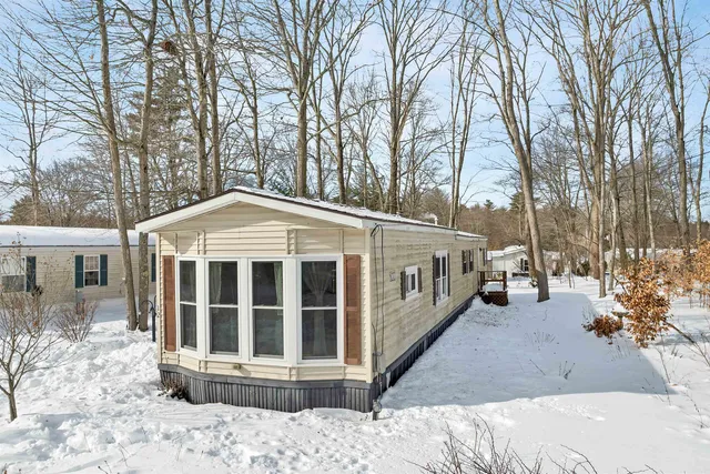 $129,900 | 12 Cornwall Avenue, Exeter, NH 03833