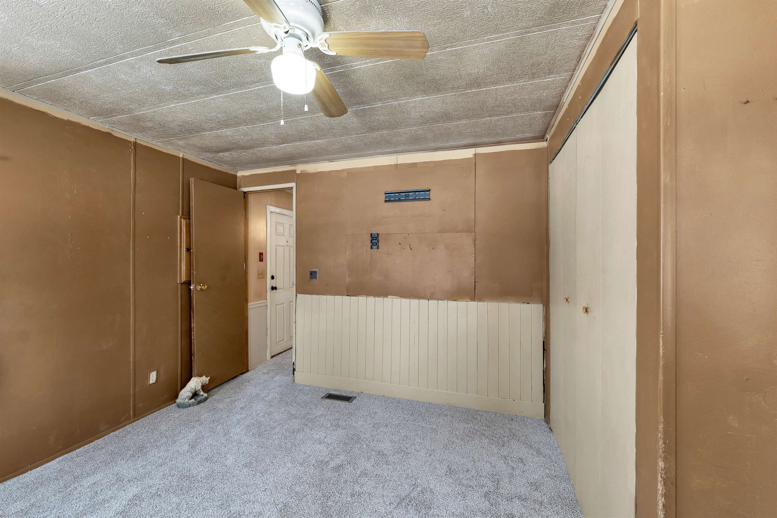 12 Cornwall Avenue Exeter, NH 03833 - Photo 18 of 36