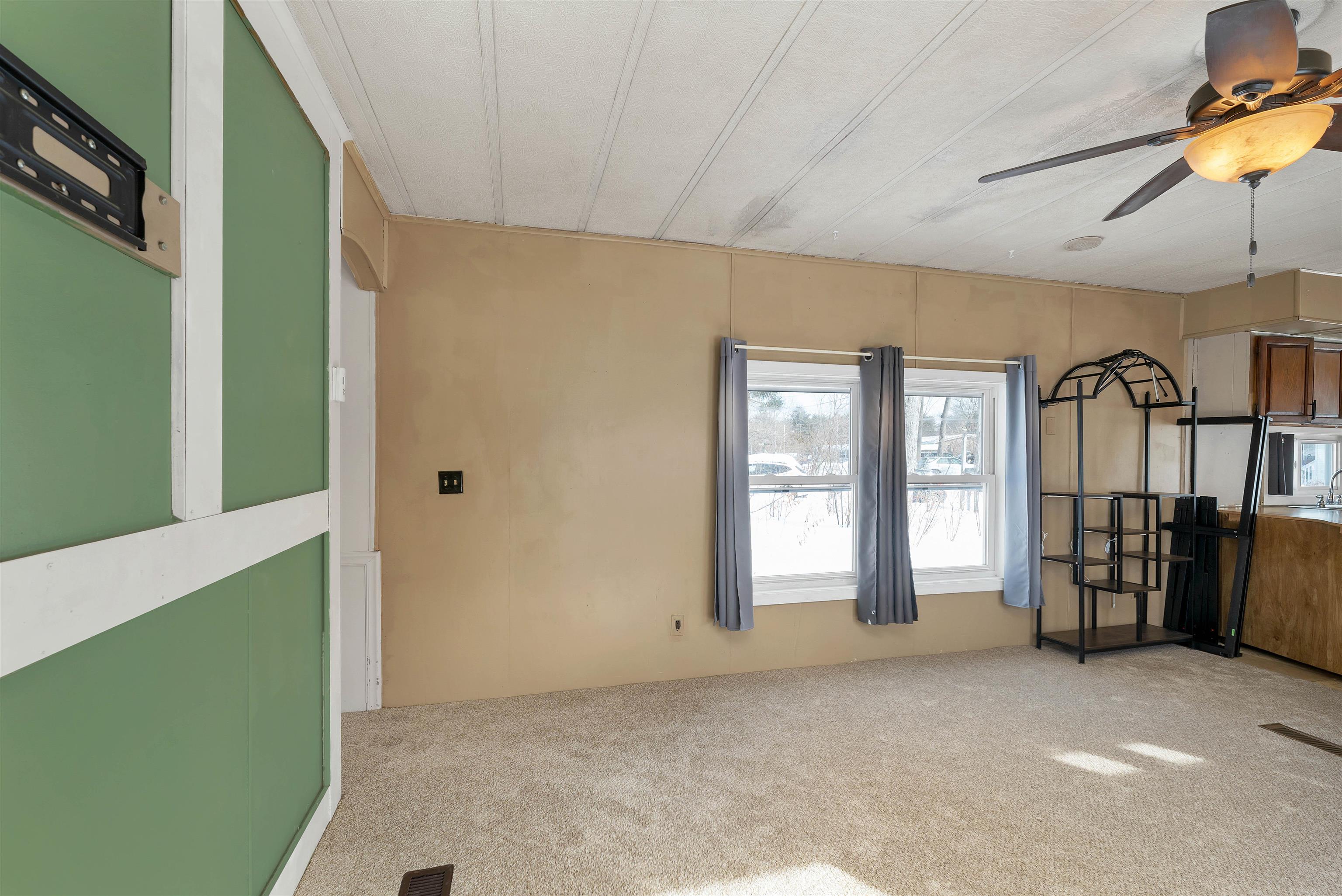 12 Cornwall Avenue Exeter, NH 03833 - Photo 8 of 36