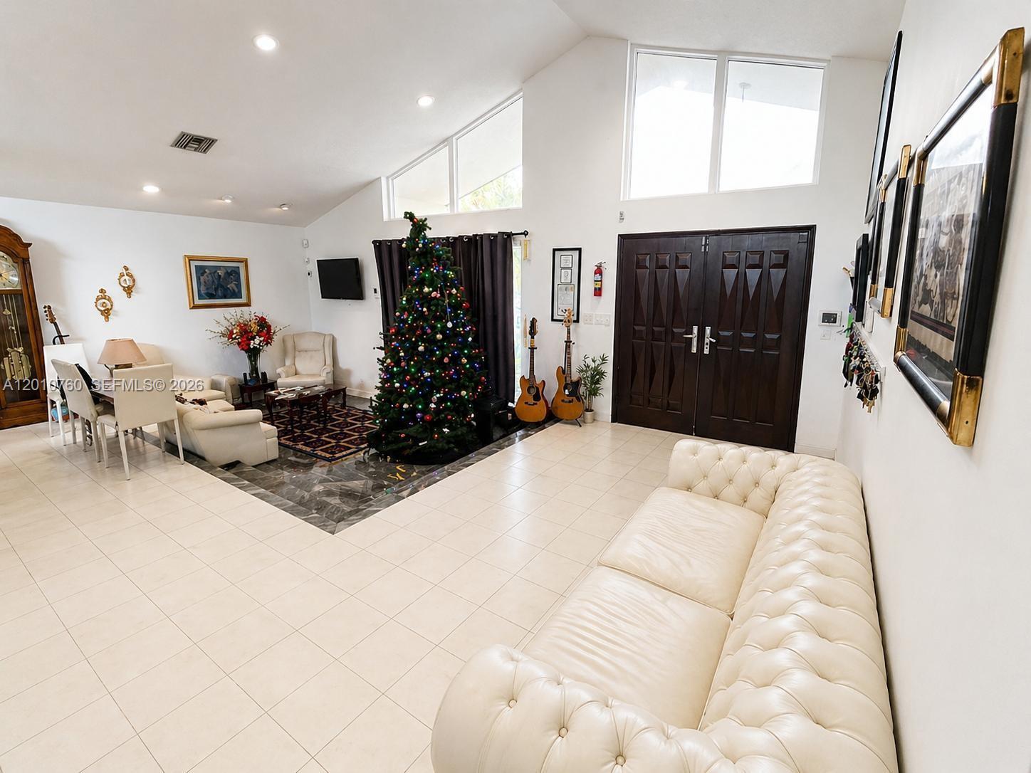 10500 Southwest 126th Street Miami, FL 33176 - Photo 3 of 20