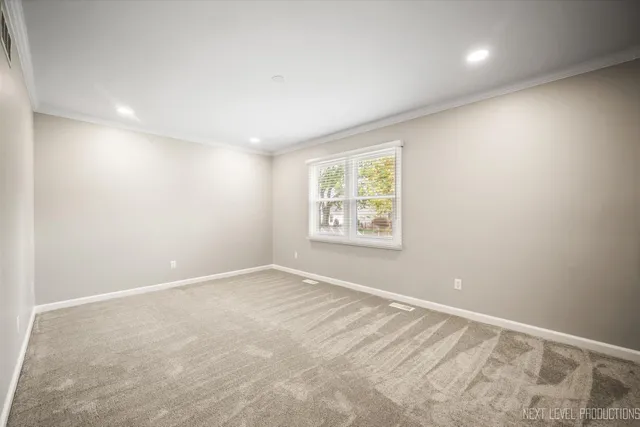 $538,500 | 1718 Jeanette Avenue, St. Charles, IL 60174