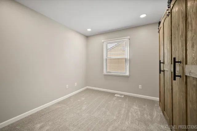 $538,500 | 1718 Jeanette Avenue, St. Charles, IL 60174