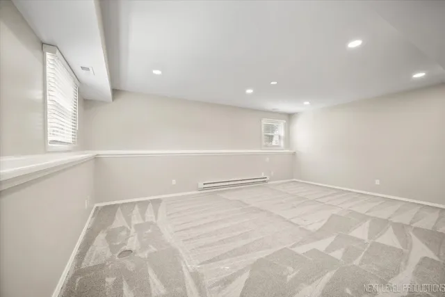 $538,500 | 1718 Jeanette Avenue, St. Charles, IL 60174