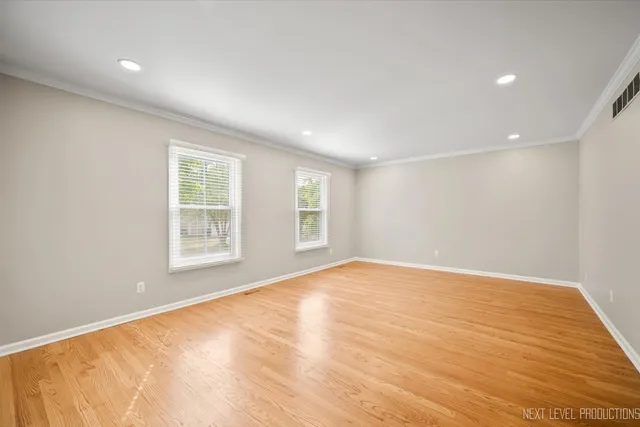 $538,500 | 1718 Jeanette Avenue, St. Charles, IL 60174