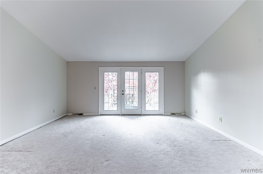 4583 Chestnut Ridge Road, Unit 4 Amherst, NY 14228 - Photo 7 of 29 Gallery Image 7