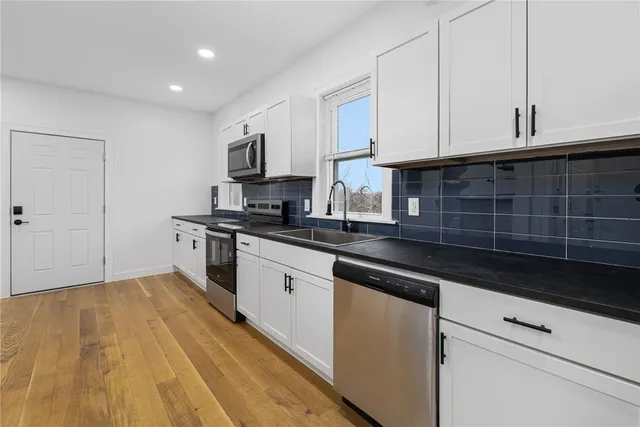 $2,500 | 30 Cypress Street, Providence, RI 02906