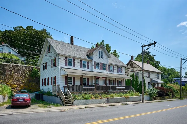 $324,900 | 111-113 Deerfield Street, Greenfield, MA 01301