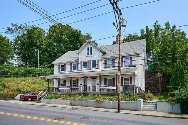 $324,900 | 111-113 Deerfield Street, Greenfield, MA 01301