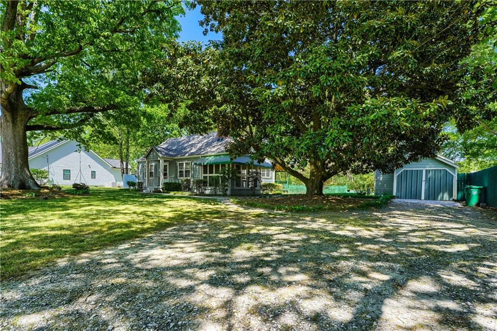 4152 Morgan Road Tucker, GA 30084 - Photo 2 of 29