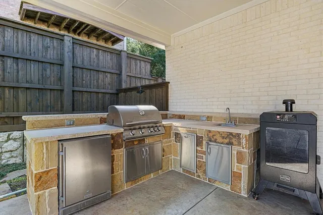 a view of a dinning room with furniture