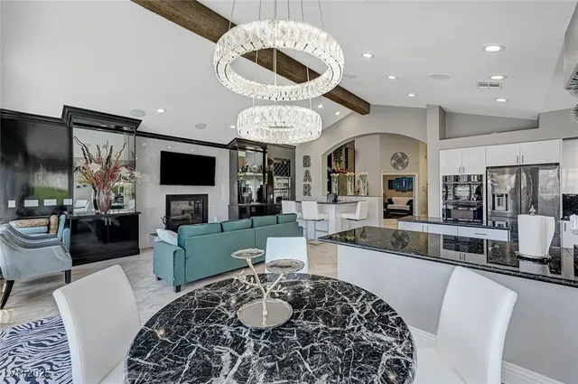 $5,800 | 2984 Sun Lake Drive, Las Vegas, NV 89128