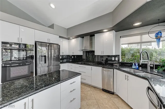 $5,800 | 2984 Sun Lake Drive, Las Vegas, NV 89128