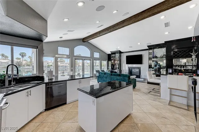 $5,800 | 2984 Sun Lake Drive, Las Vegas, NV 89128