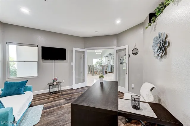 $5,800 | 2984 Sun Lake Drive, Las Vegas, NV 89128