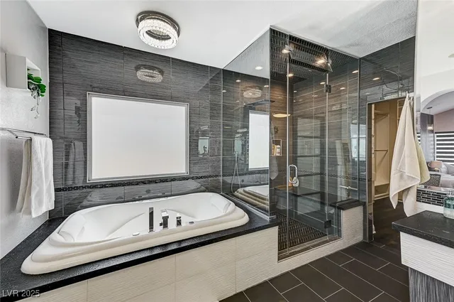 $5,800 | 2984 Sun Lake Drive, Las Vegas, NV 89128