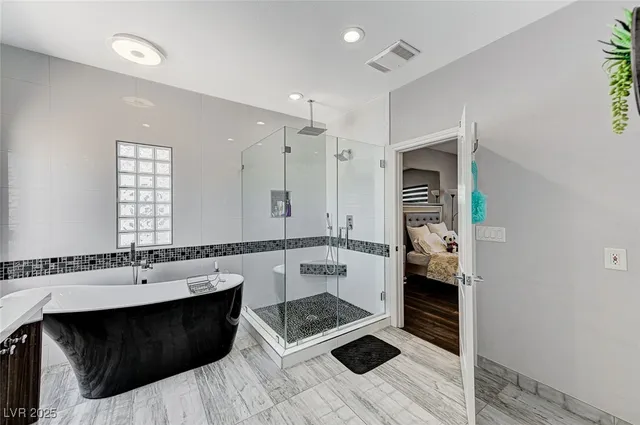 $5,800 | 2984 Sun Lake Drive, Las Vegas, NV 89128