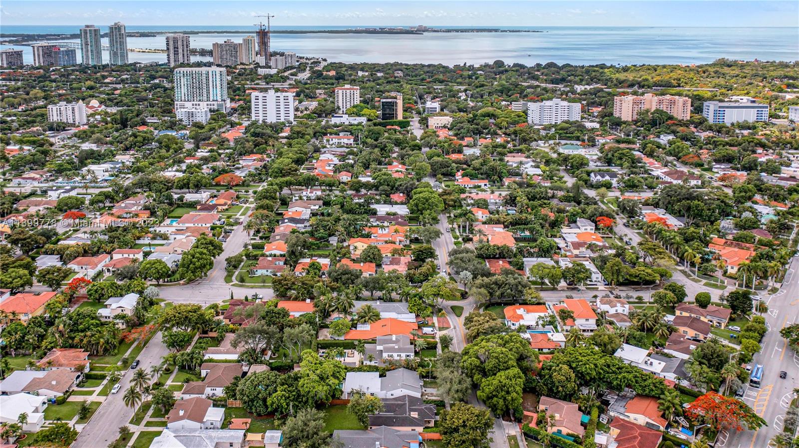 801 Southwest 28th Road Miami, FL 33129 - Photo 38 of 40