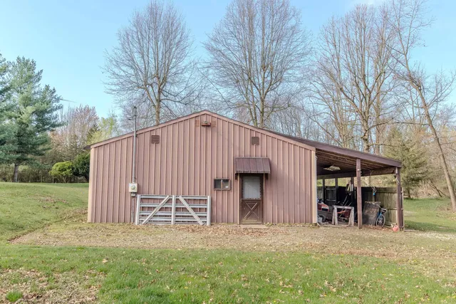 $685,000 | 27810 Maystead Road, Sturgis, MI 49091