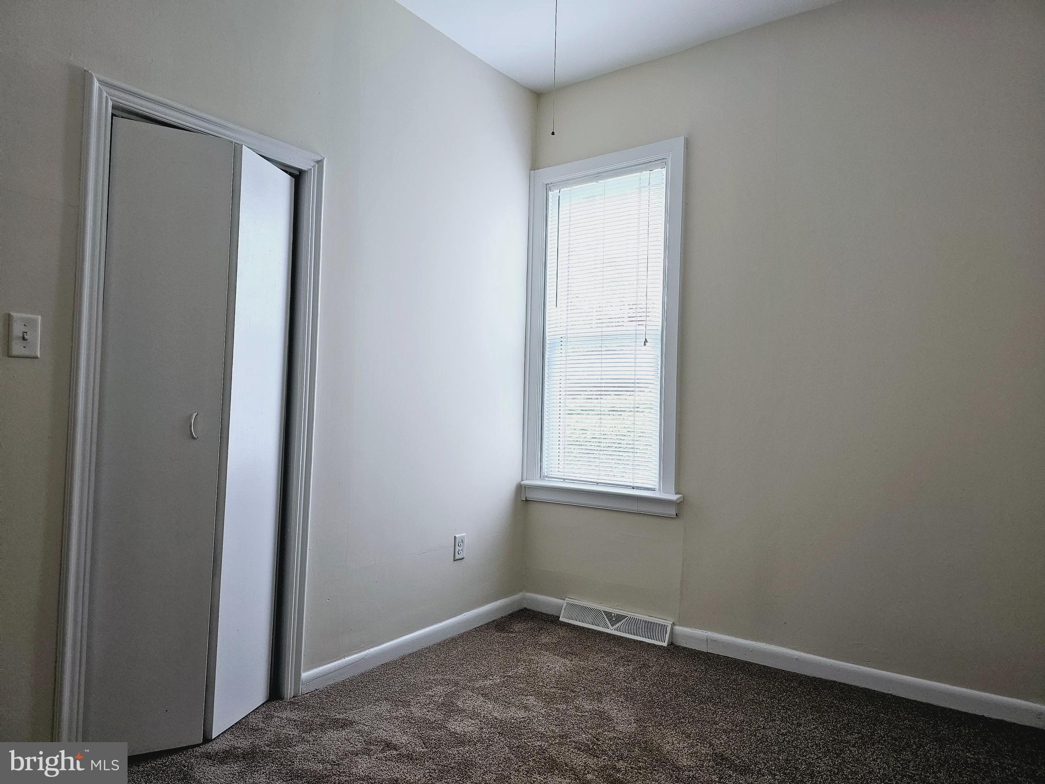 534 Park Avenue Laurel Springs, NJ 08021 - Photo 12 of 16 Bedroom 3