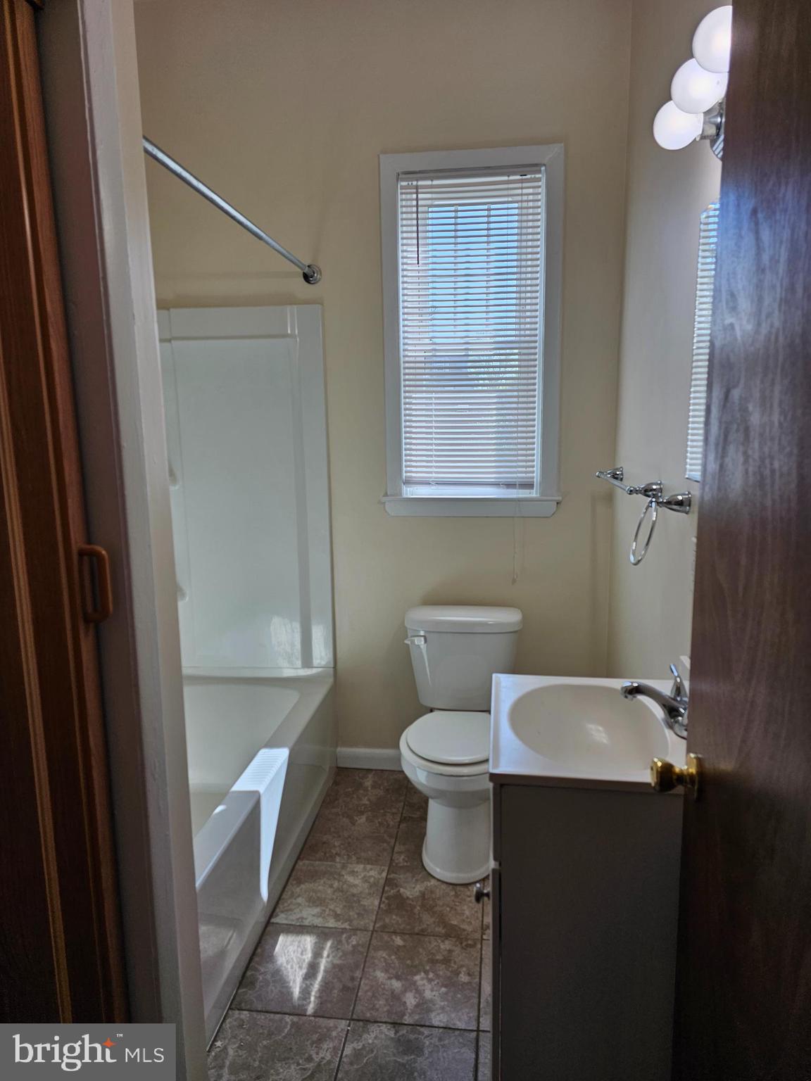 534 Park Avenue Laurel Springs, NJ 08021 - Photo 10 of 16