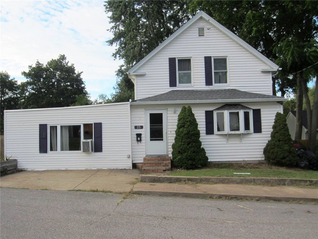 25 Rathbun Street Coventry, RI 02816 - Photo 2 of 25 Gallery Image 2