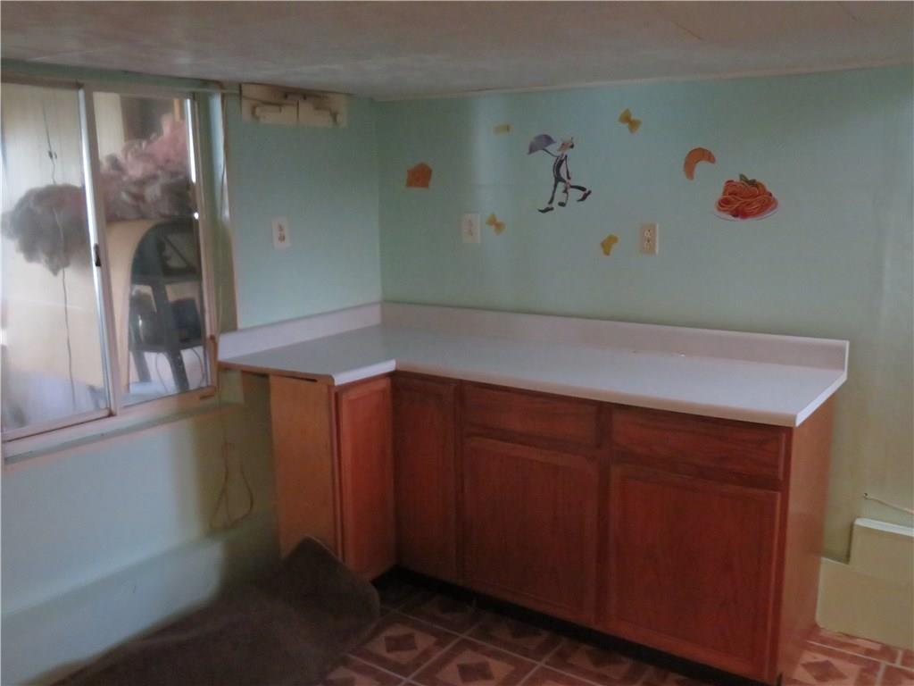 43 Browntown Road Avella, PA 15312 - Photo 7 of 9 Gallery Image 7