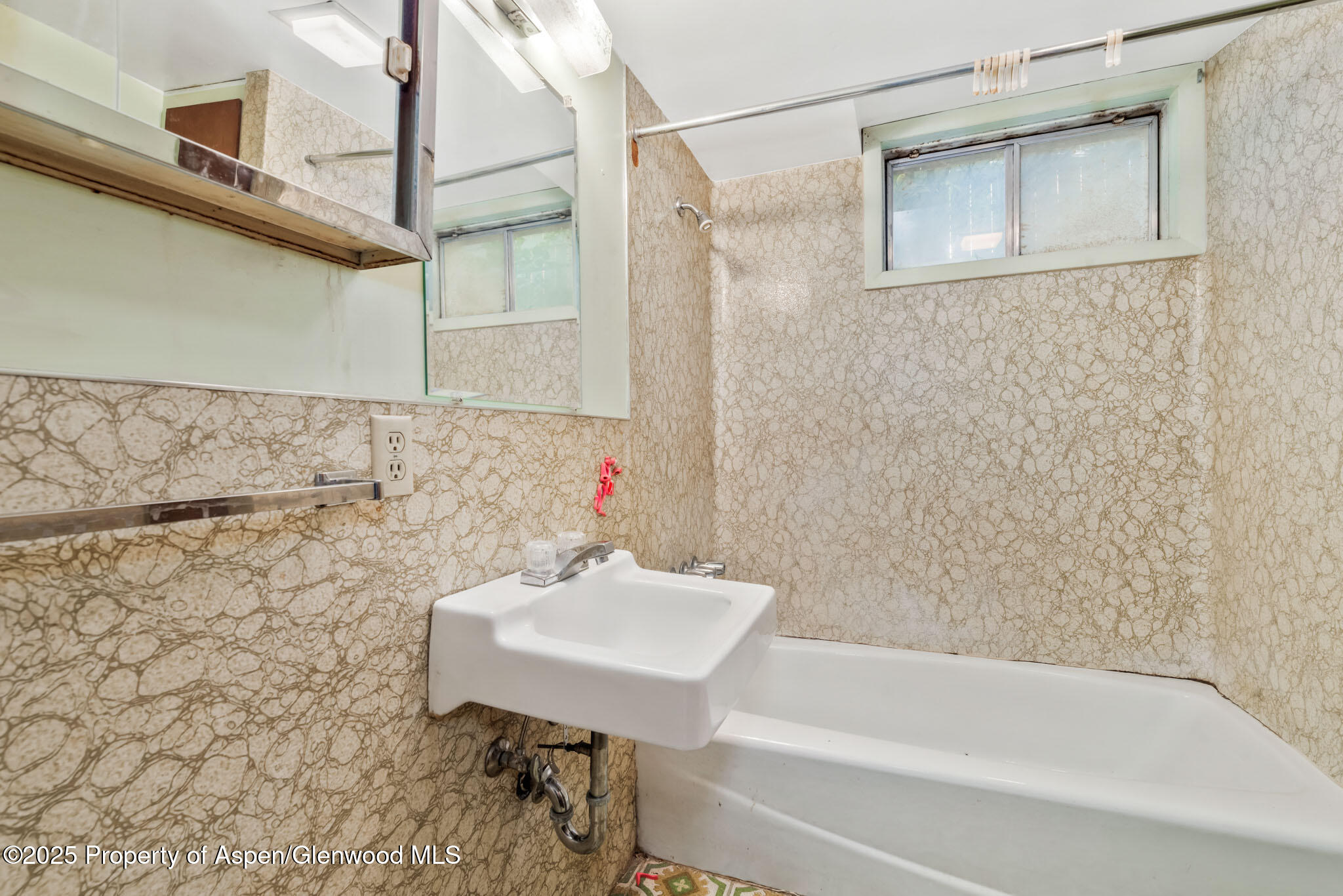 565 Taylor Street Craig, CO 81625 - Photo 29 of 40 IMGP2521