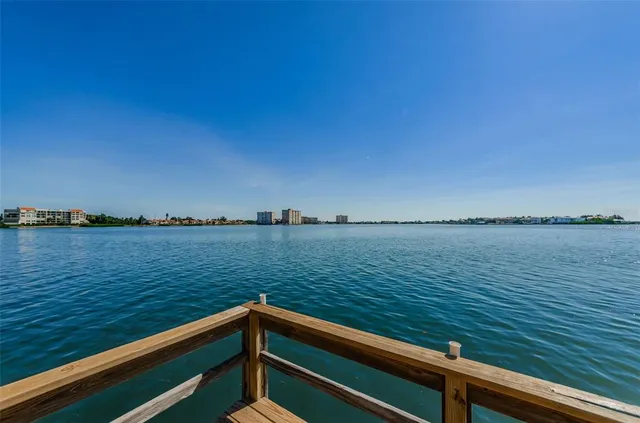 $2,500 | 6104 Palma Del Mar Boulevard South, Unit 605, St. Petersburg, FL 33715