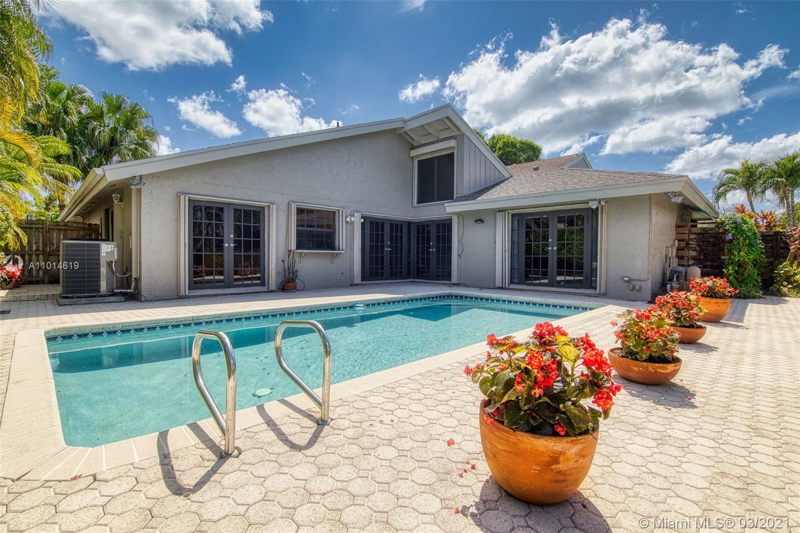 47 Greens Road, Unit 47 Hollywood, FL 33021 - Photo 11 of 30 Gallery Image 11