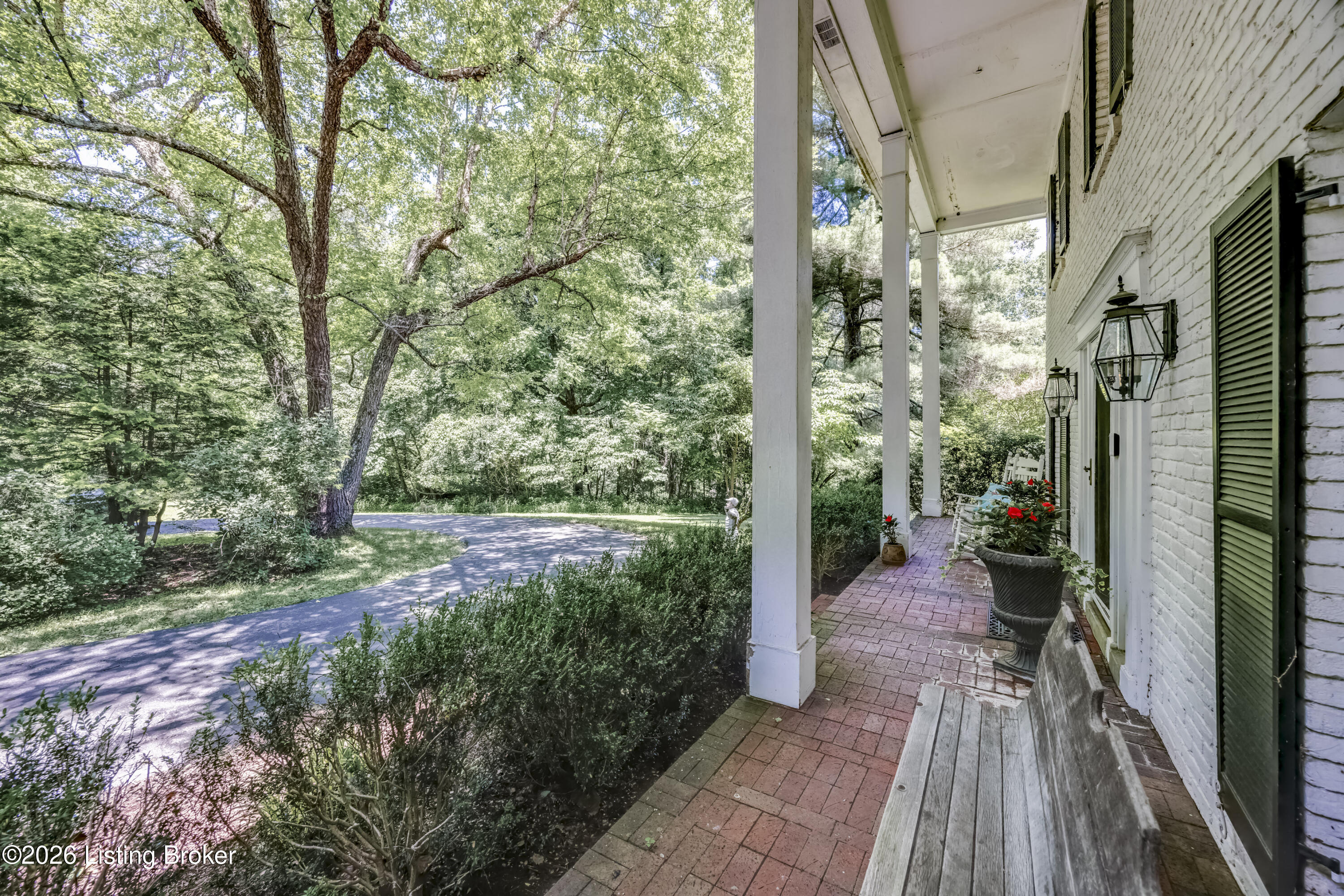2301 Cedar Point Road La Grange, KY 40031 - Photo 6 of 80 06