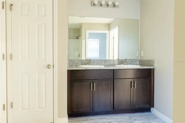 $384,000 | 12951 Twin Bridges Drive, Riverview, FL 33579