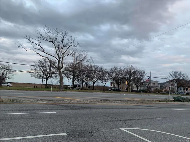 $435,000 | 524 Cross Bay Boulevard | Broad Channel