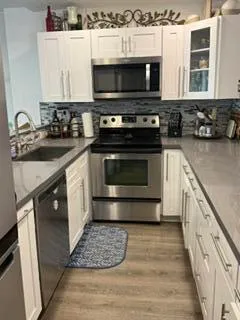 $2,850 | 1900 South Ocean Boulevard, Unit 5J, Lauderdale-by-the-Sea, FL 33062