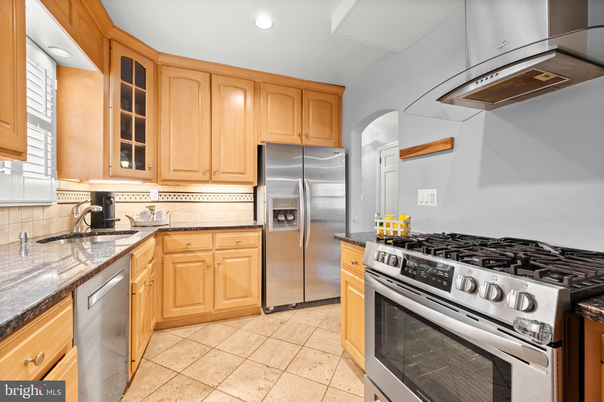 8801 Spring Valley Road Chevy Chase, MD 20815 - Photo 18 of 50