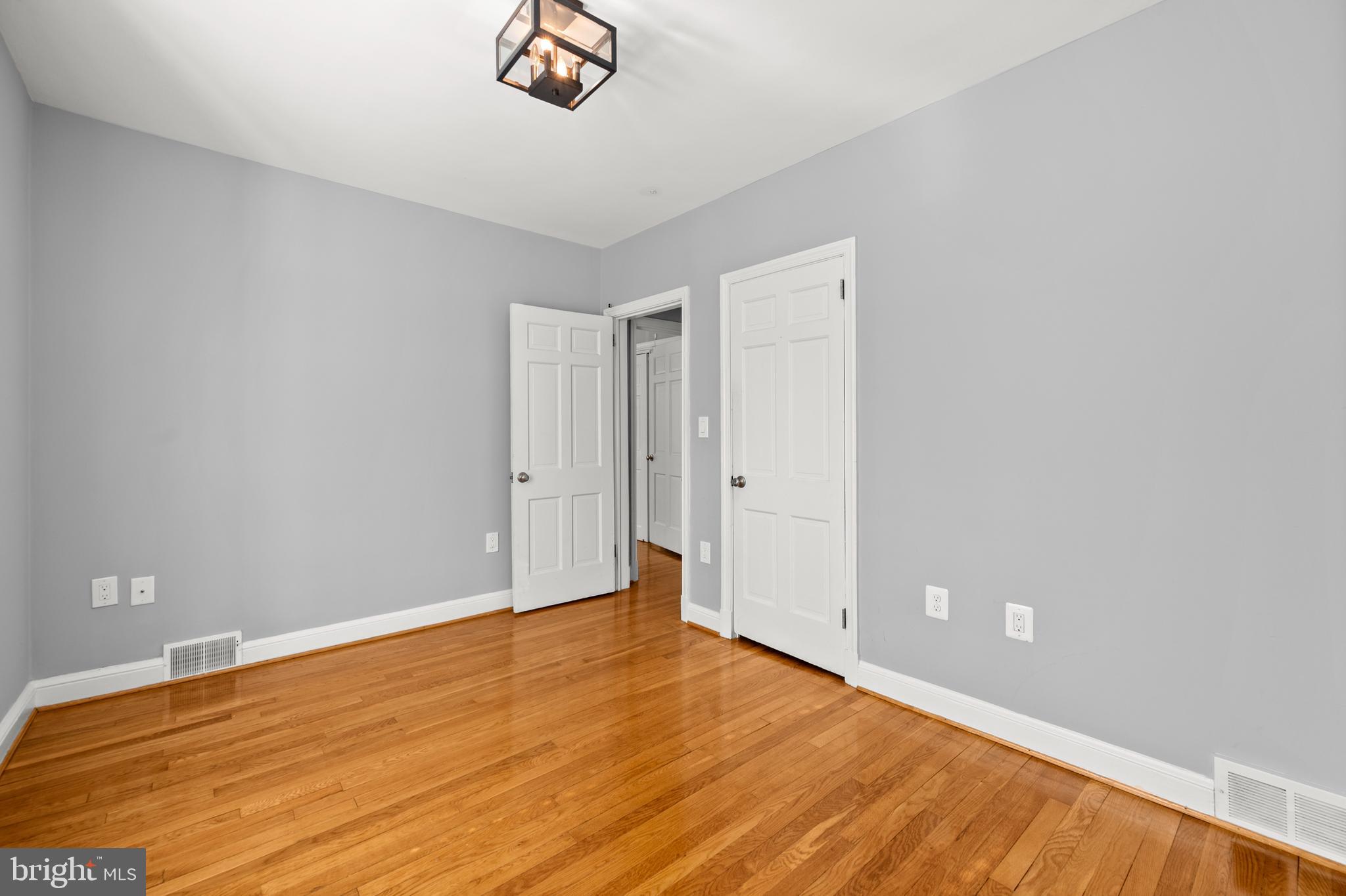 8801 Spring Valley Road Chevy Chase, MD 20815 - Photo 26 of 50