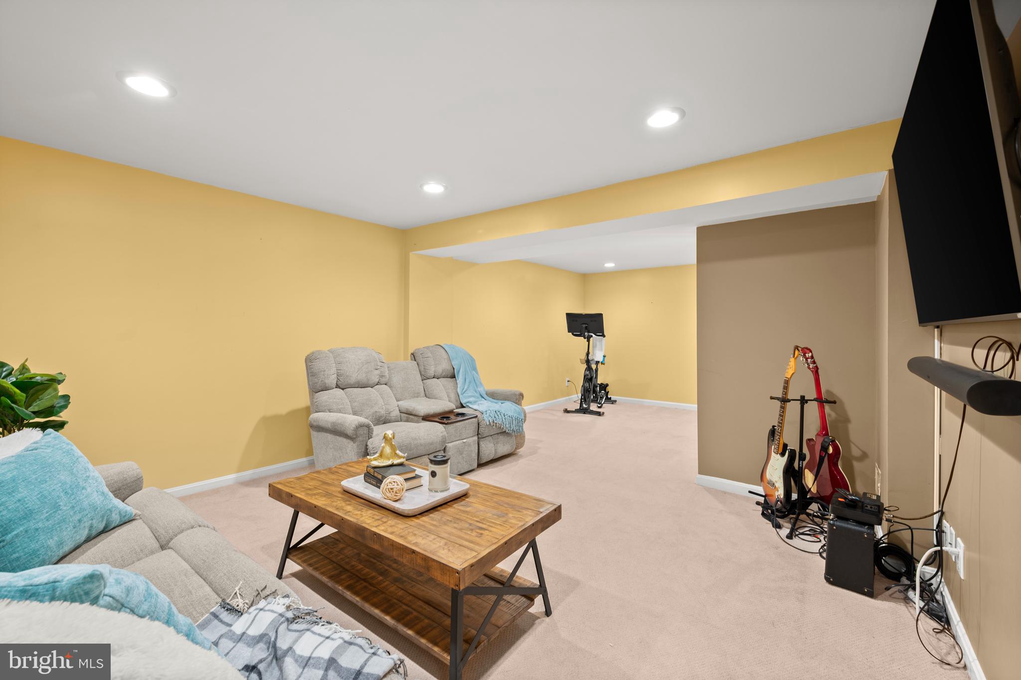 8801 Spring Valley Road Chevy Chase, MD 20815 - Photo 35 of 50