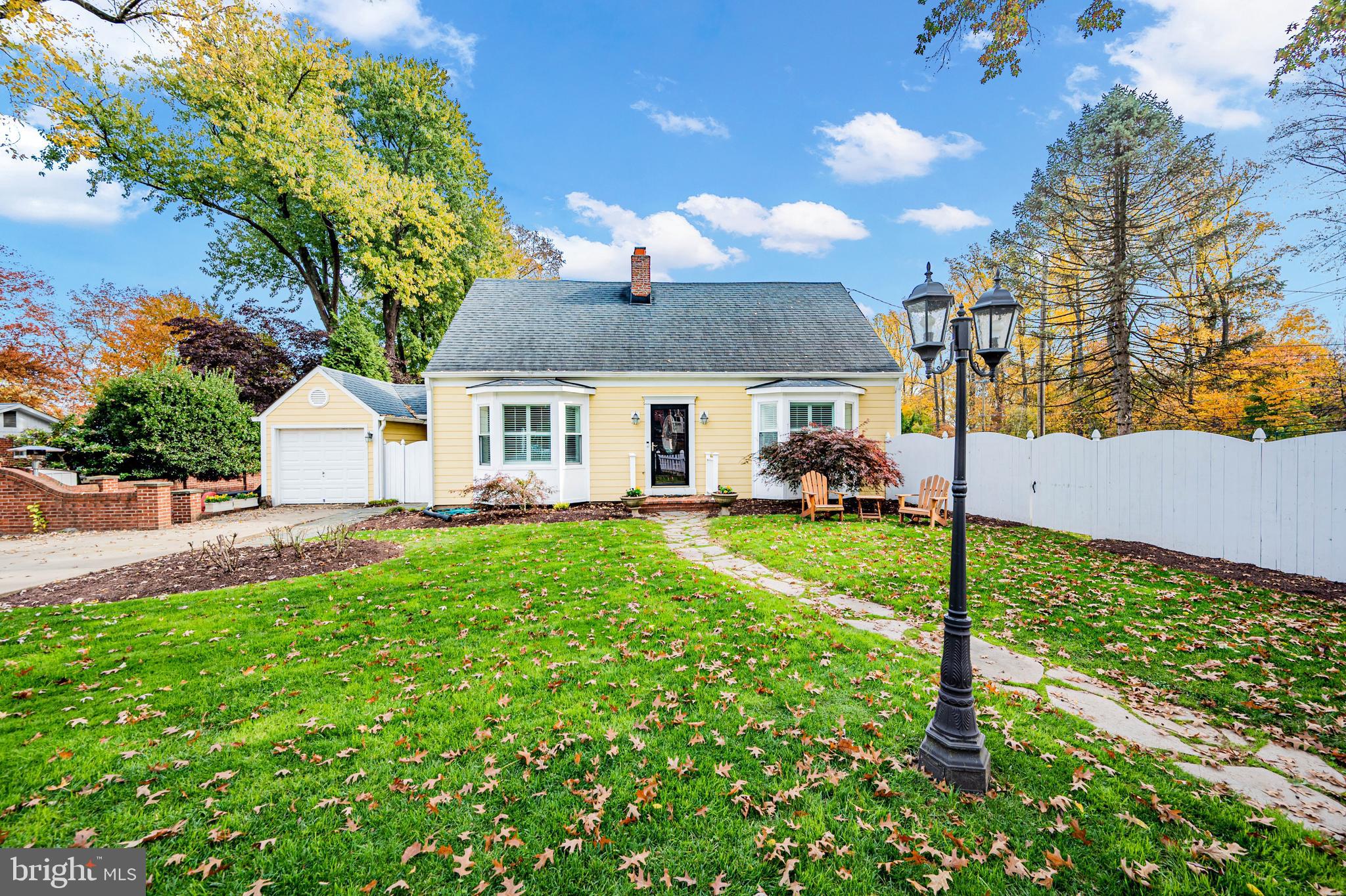 8801 Spring Valley Road Chevy Chase, MD 20815 - Photo 4 of 50