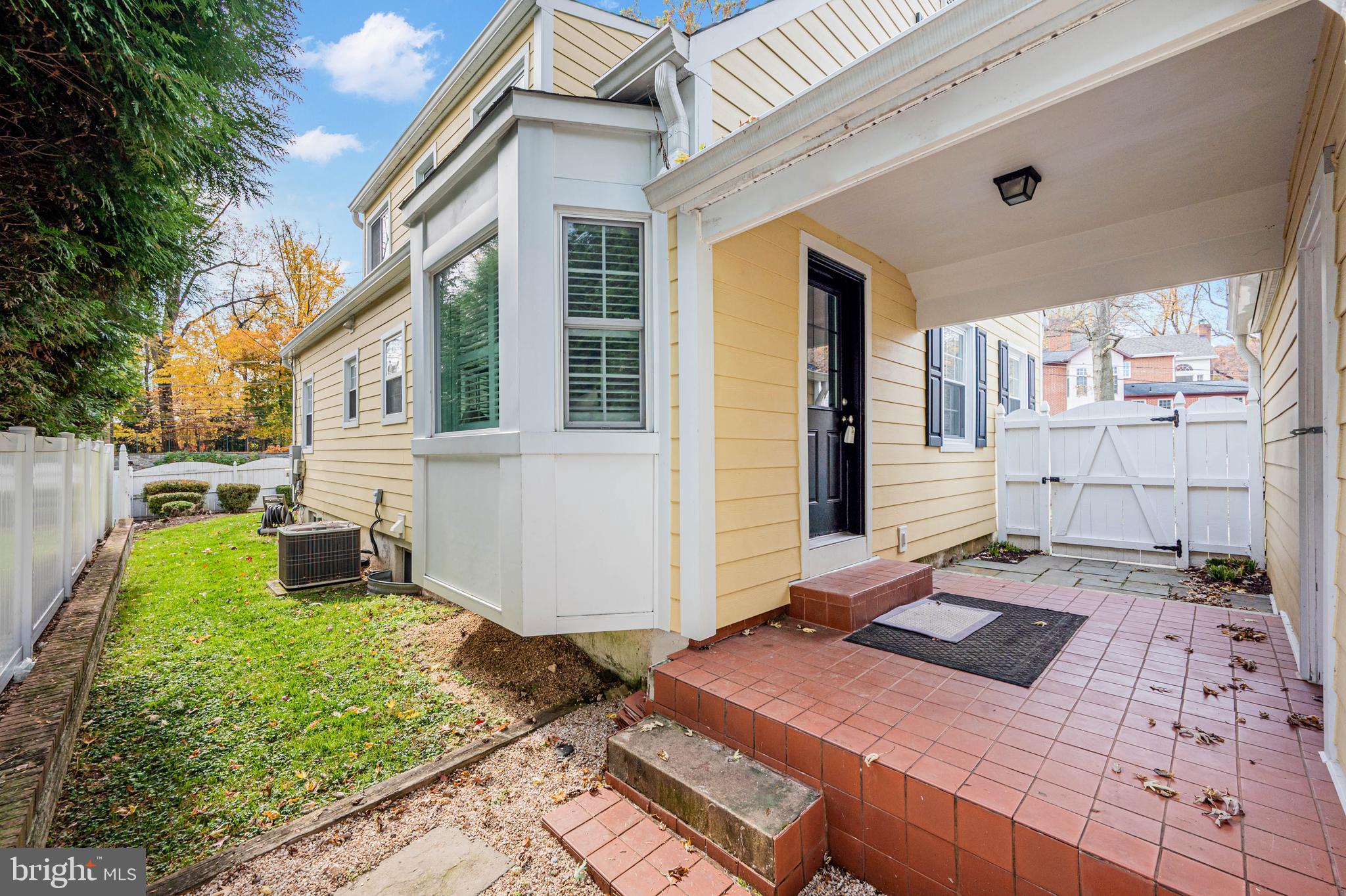 8801 Spring Valley Road Chevy Chase, MD 20815 - Photo 8 of 50