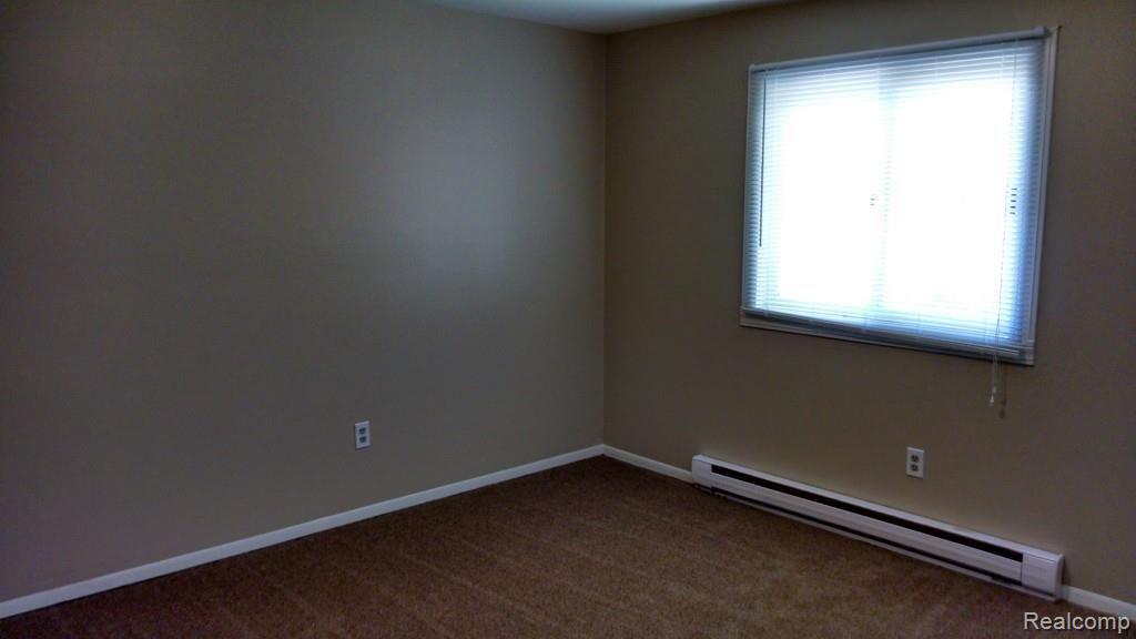 244 Mason Road Howell, MI 48843 - Photo 5 of 8 Bedroom 2