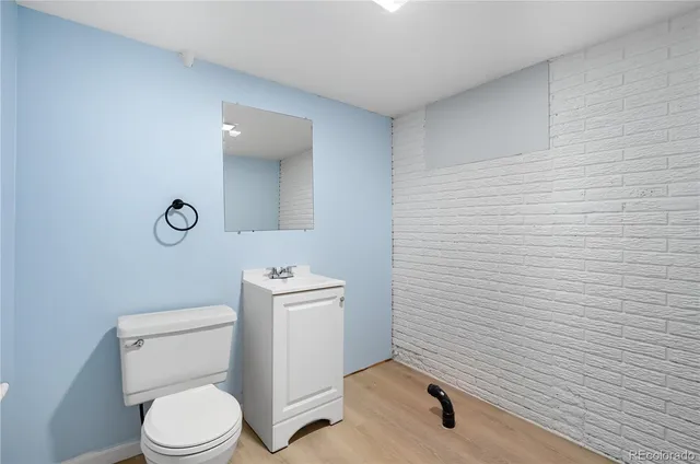 a view of small space with empty racks