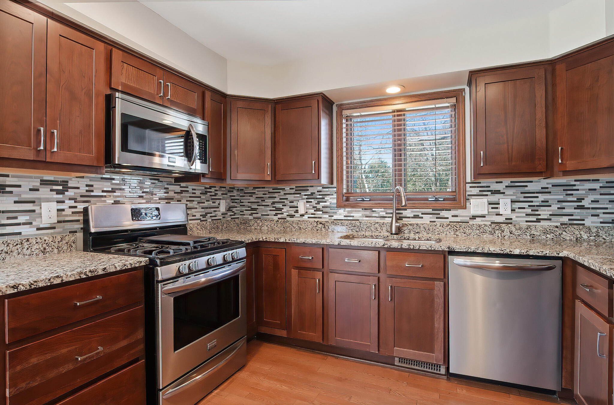 7944 Cooper Road Pleasant Prairie, WI 53142 - Photo 13 of 45 7944 Cooper-kitchen1