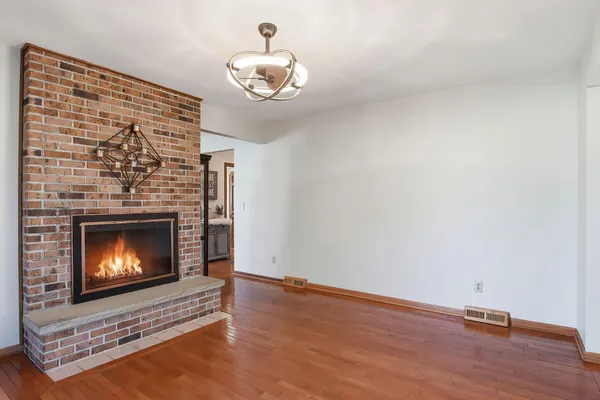 $529,900 | 7944 Cooper Road, Pleasant Prairie, WI 53142